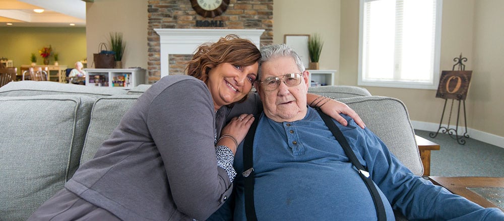 cridersville ohio senior living residents spends time with his daughter