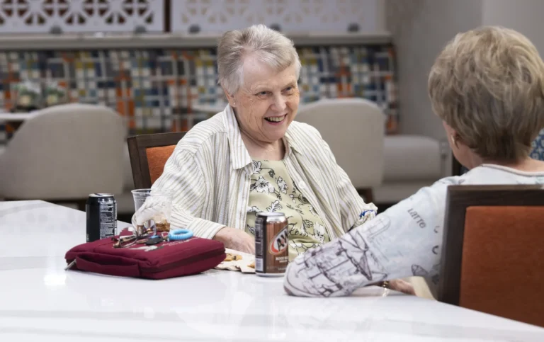 Signs It’s Time to Move to Assisted Living: A Family Guide